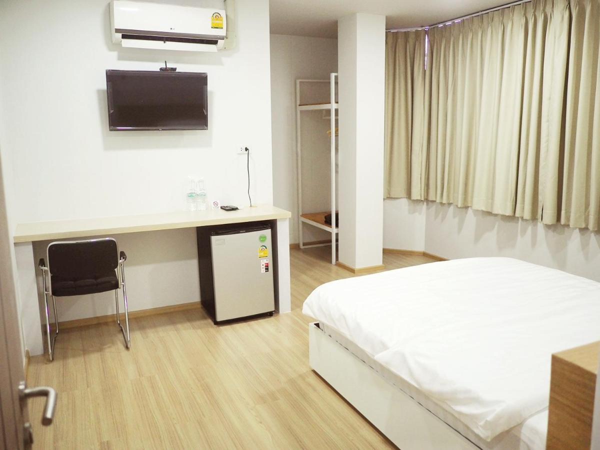 Pd Apartment Inn Ban Pra Dok ภายนอก รูปภาพ