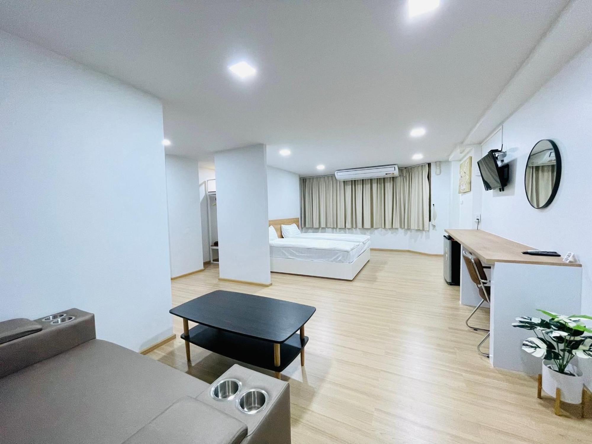 Pd Apartment Inn Ban Pra Dok ภายนอก รูปภาพ