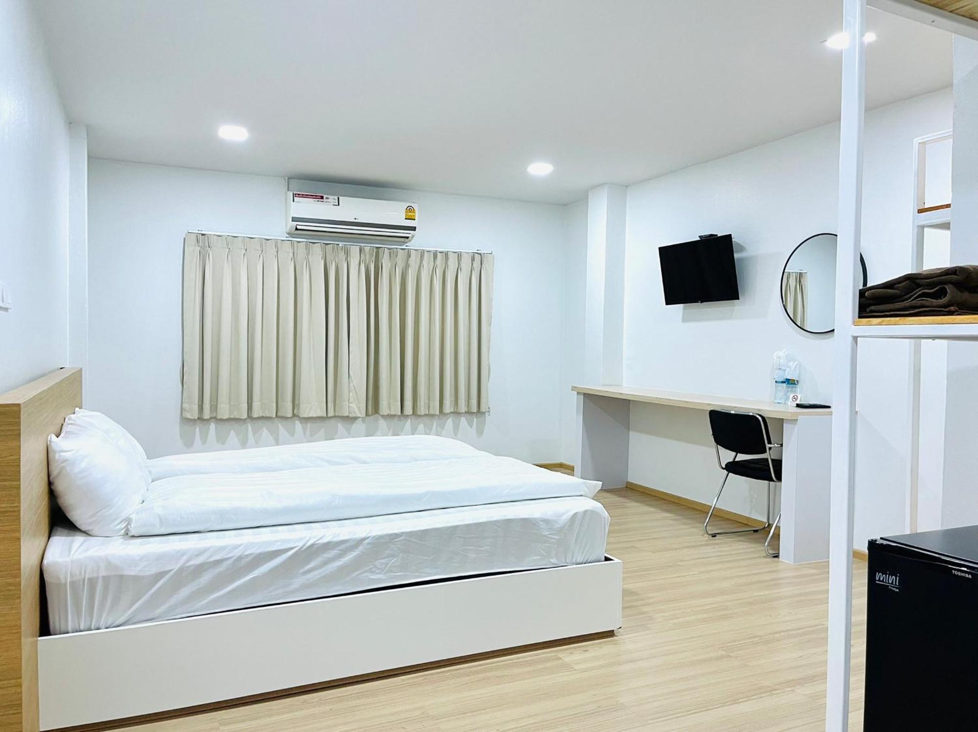 Pd Apartment Inn Ban Pra Dok ภายนอก รูปภาพ