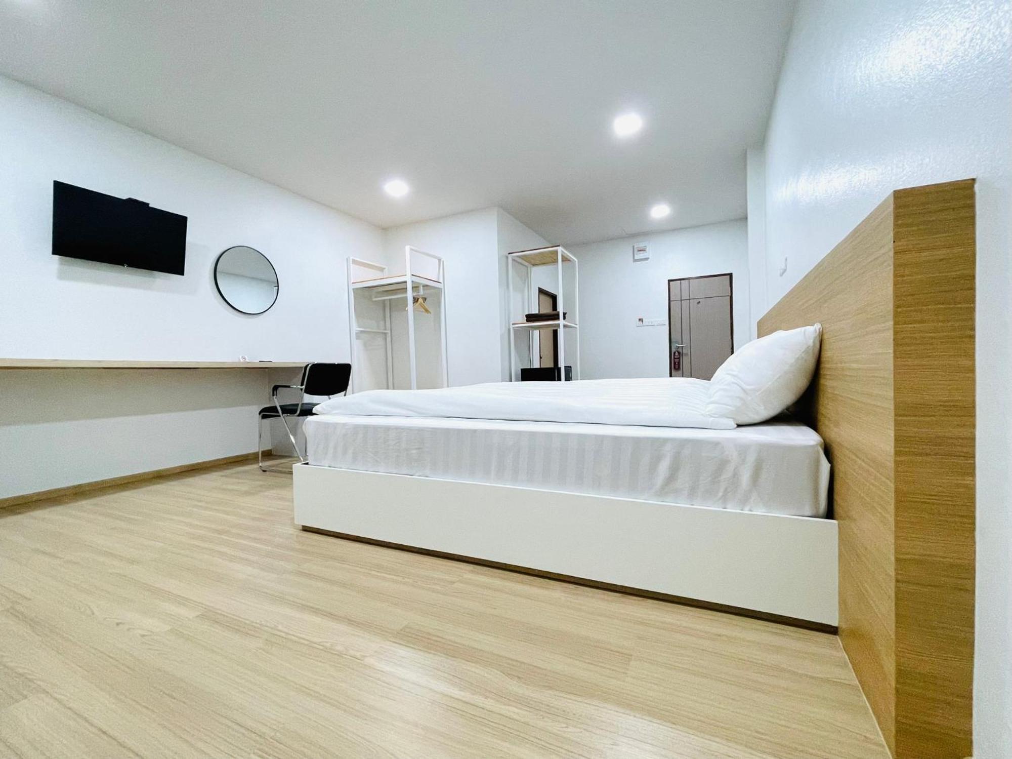 Pd Apartment Inn Ban Pra Dok ภายนอก รูปภาพ