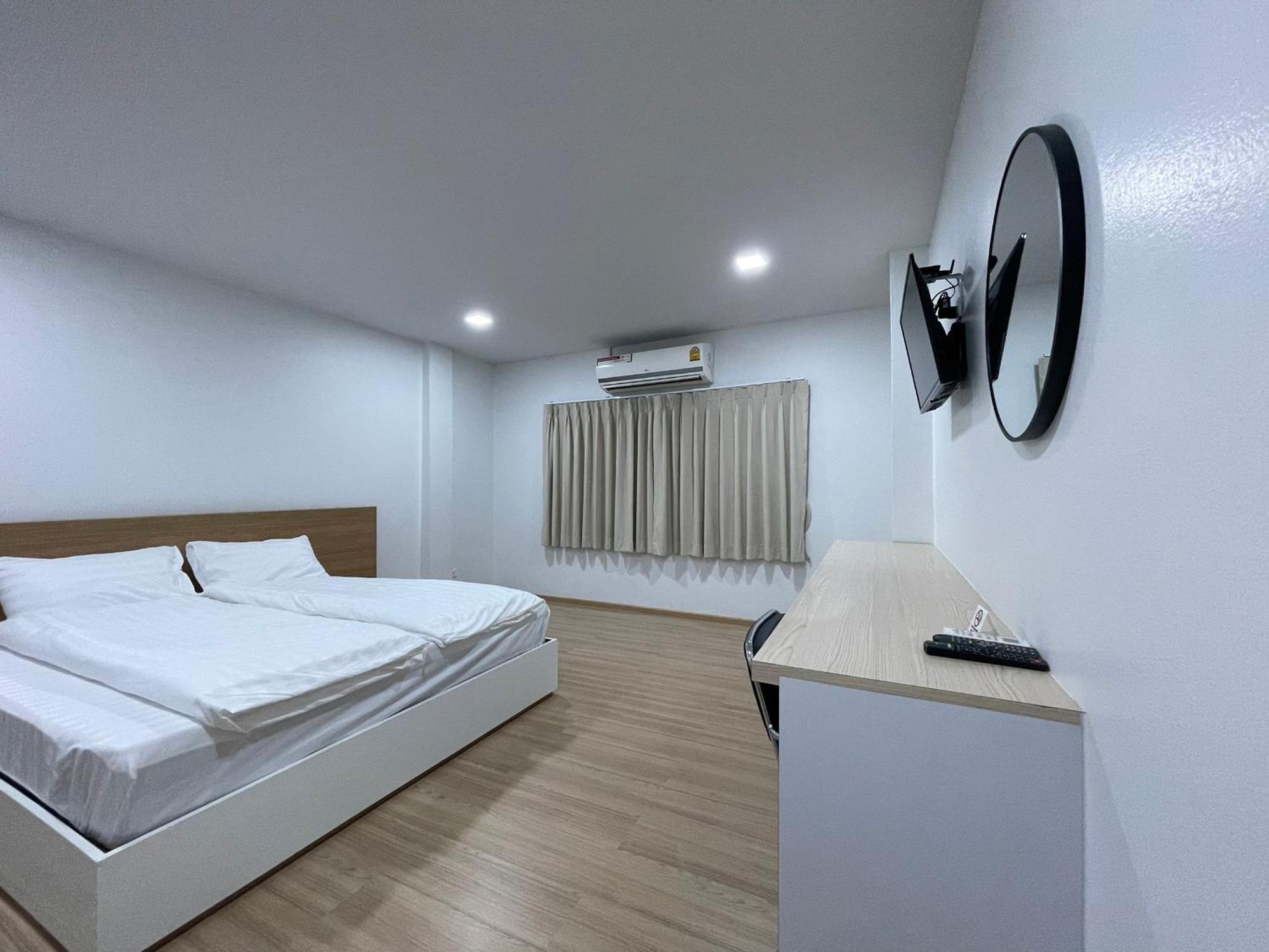 Pd Apartment Inn Ban Pra Dok ภายนอก รูปภาพ