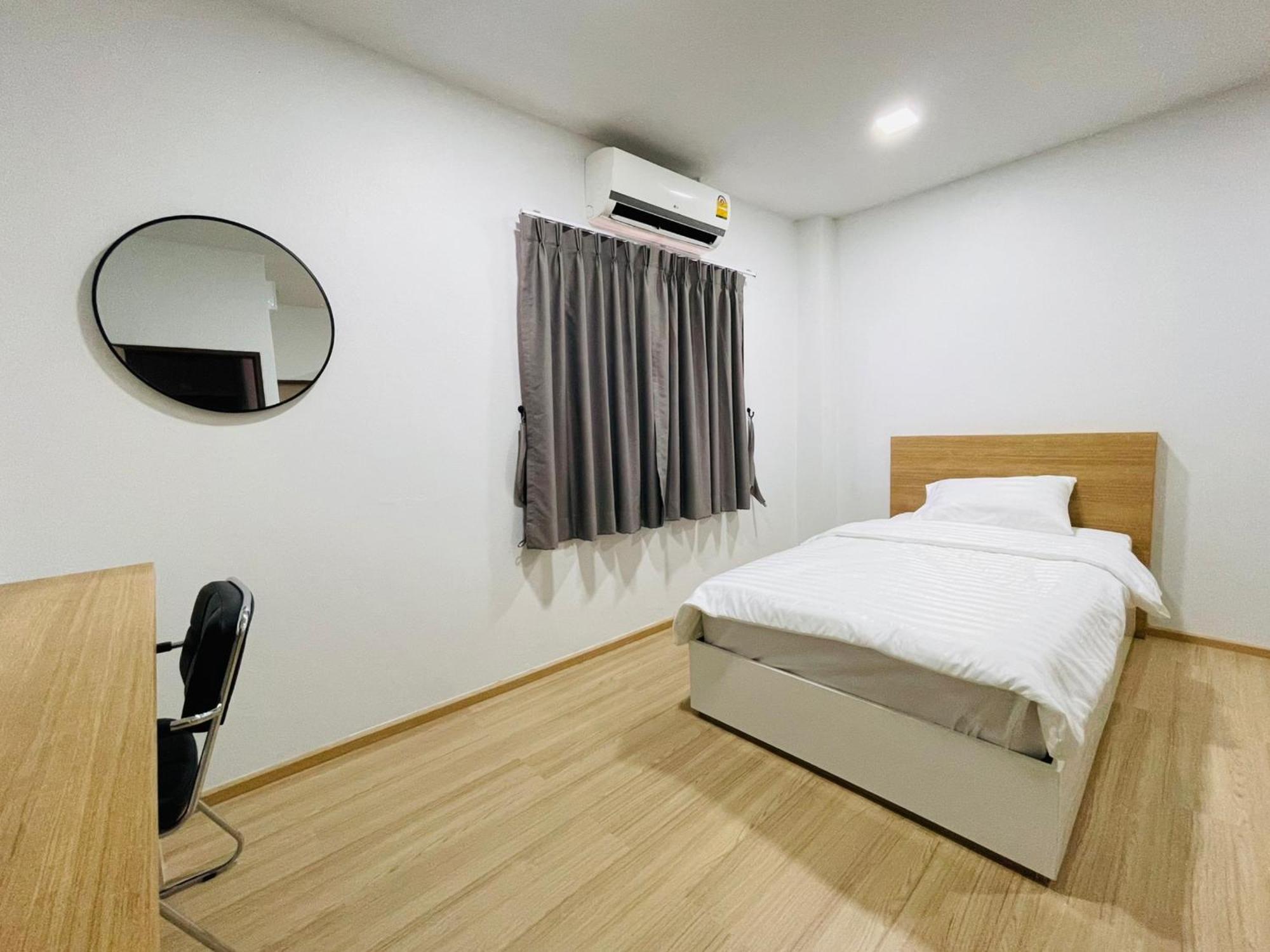 Pd Apartment Inn Ban Pra Dok ภายนอก รูปภาพ